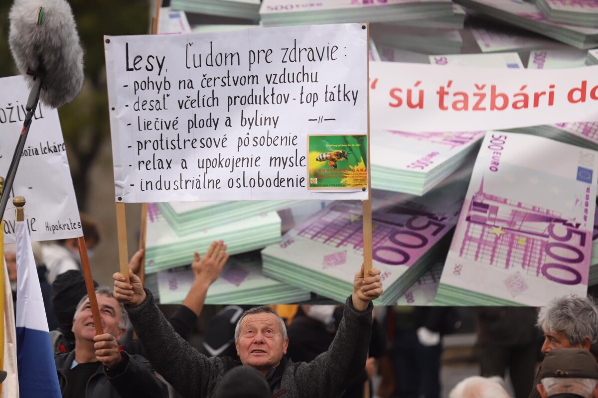 Protest proti reforme národných parkov