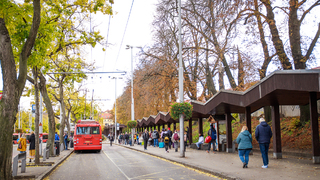 Prvé hybridné trolejbusy budú v hlavnom meste už budúci rok. Hľadajú vodičov