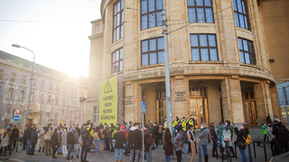 FOTO Študenti nesúhlasia s reformou vysokých škôl. Zorganizovali protestný pochod