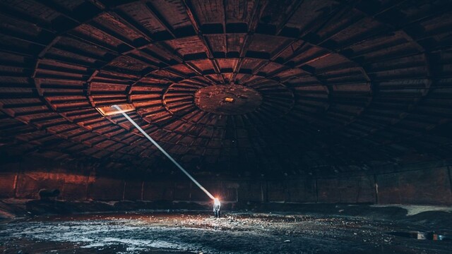 Fotograf odhalil tajné podzemné mesto z čias Sovietskeho zväzu. Ukrýva i cely, kde zabíjali ľudí