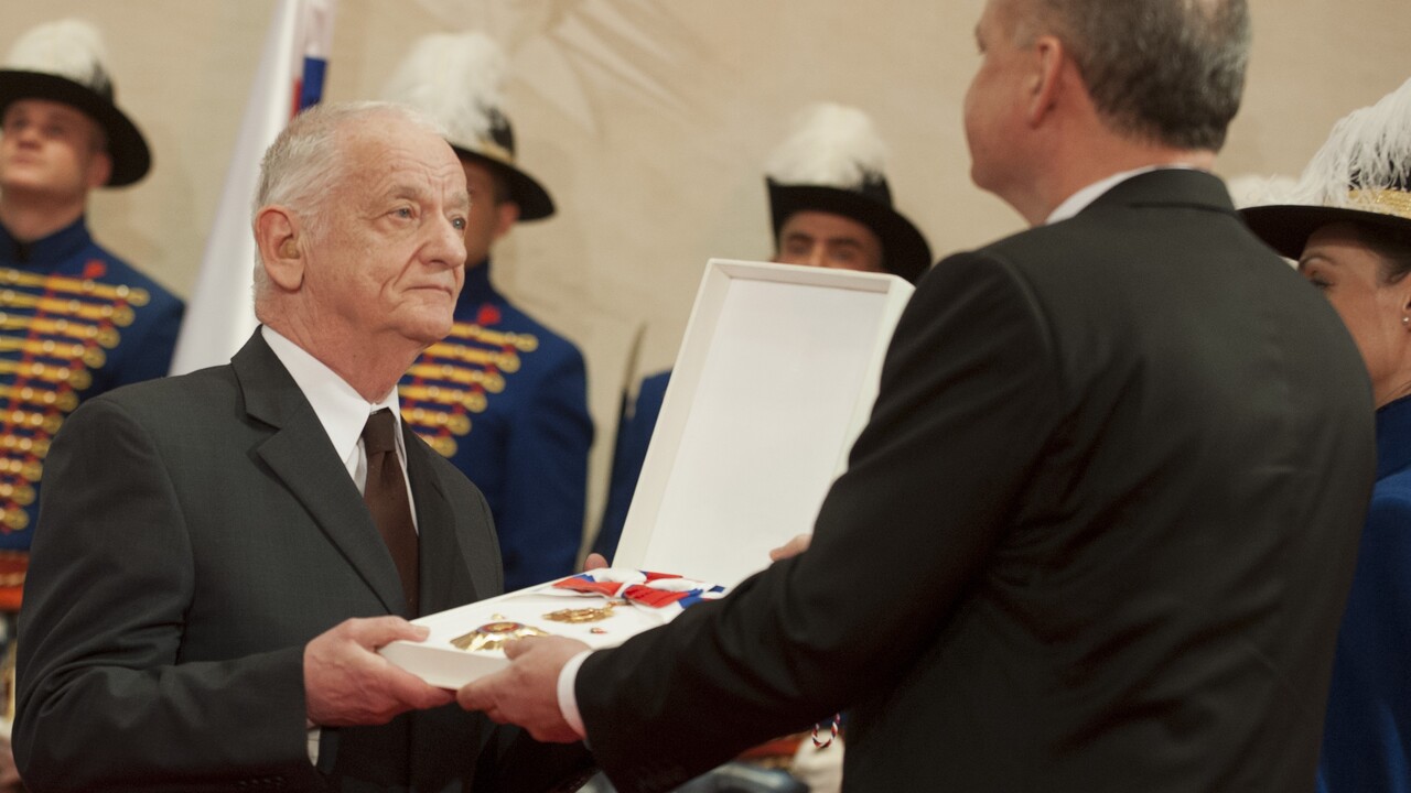 Prirovnávať situáciu nezaočkovaných k obetiam holokaustu je absurdné. Nejde o fašizmus, ide o hlúposť, hovorí historik Kamenec