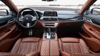 BMW je opäť nútené odoberať prvky technologickej výbavy