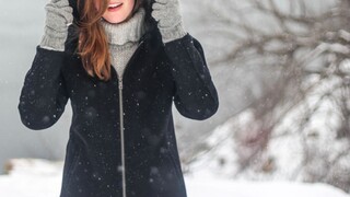 Jednoduchý manuál, ako si vybrať vhodný kabát na zimu: Viete, ktorý strih vám pristane?