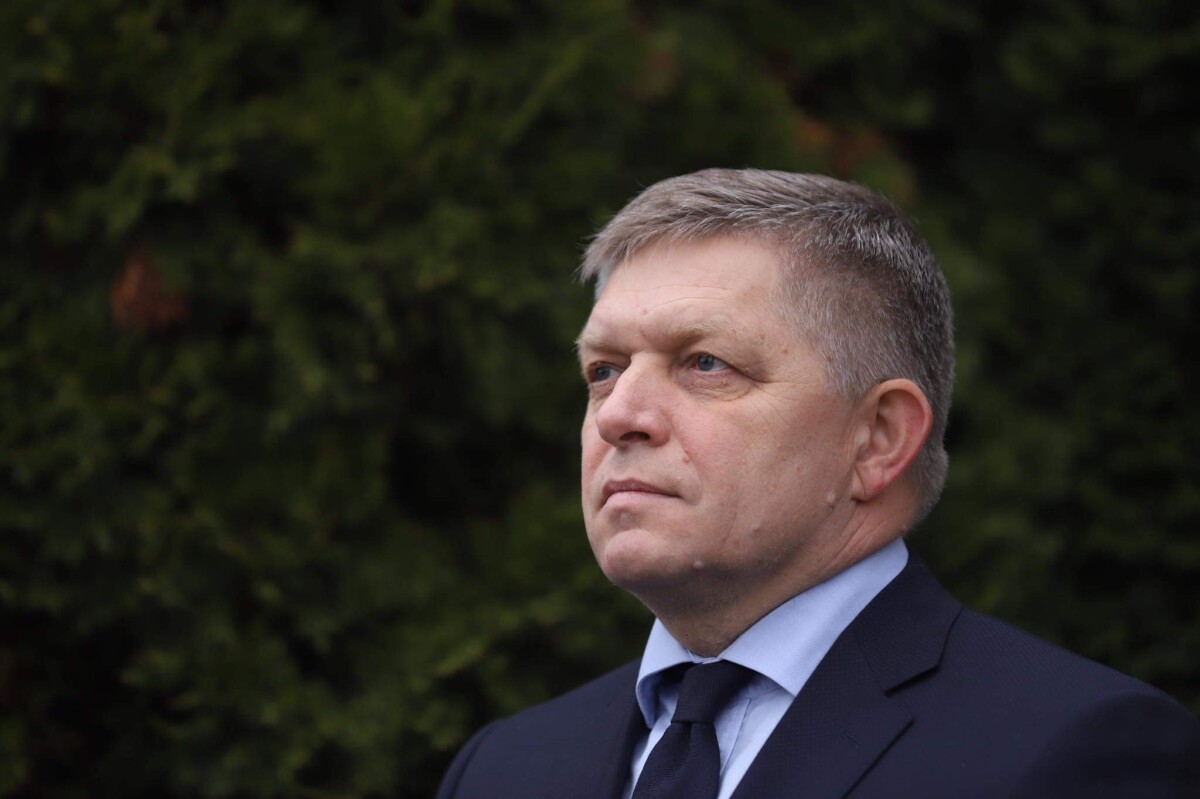 Protest pred budovou NR SR