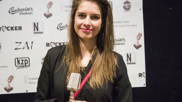 Ohrozenie mravnej výchovy maloletých detí? Weiss kritizuje kritiku speváčky