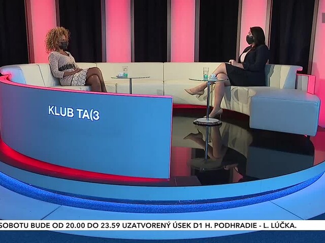 20211119_klub_ta3.jpg