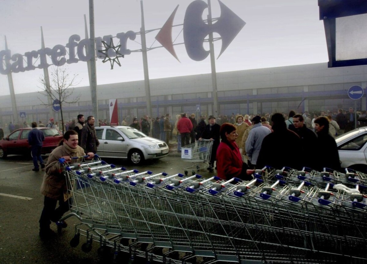 Carrefour v Košiciach v roku 2005