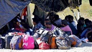 Nelegálna migrácia na Slovensku neutícha. Polícia od konca septembra zadržala vyše 1600 utečencov