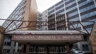 Tak takto?!: Slovenská univerzita sa zaradila do prestížneho svetového klubu najlepších škôl so zameraním na biznis programy
