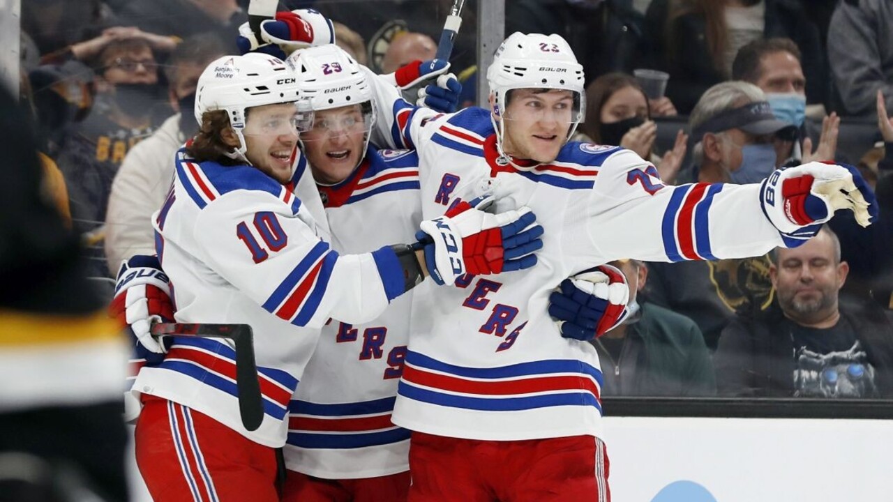 NHL: Jazdcom sa darí. New York Rangers uštedrili Philadelphii už siedmu prehru