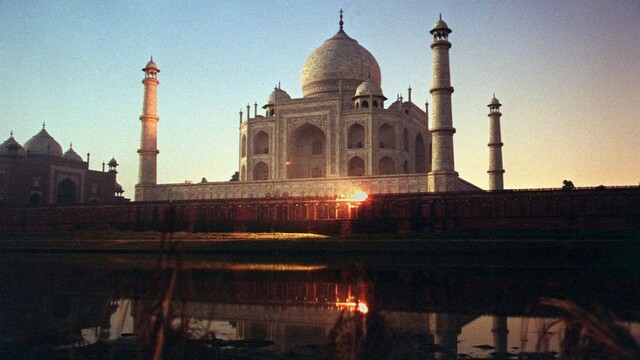 Svojej manželke postavil repliku ikonickej stavby