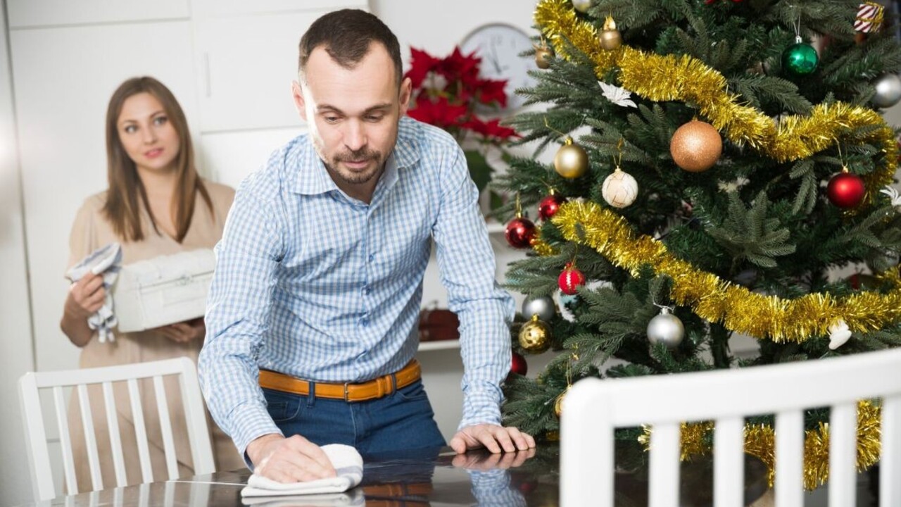 Zapojte aj partnera: Spoločné upratovanie údajne vedie ku šťastnému vzťahu