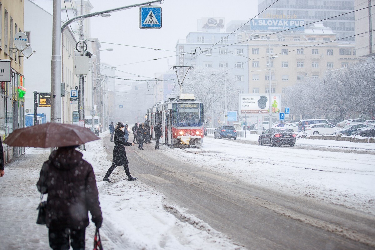 Snehová kalamita v Bratislave
