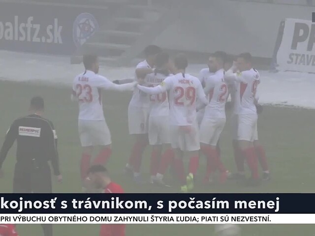 Počasie futbalu už nepraje. Vyhrievaný trávnik však hráči Fortuna ligy ocenili