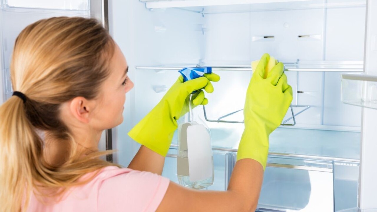 Rýchle a jednoduché: Chladničku a mrazničku takto dokážete upratať za zlomok času