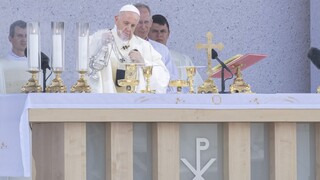 Počas pápežovej omše v Šaštíne riešili citlivý incident. Doteraz naň platilo embargo