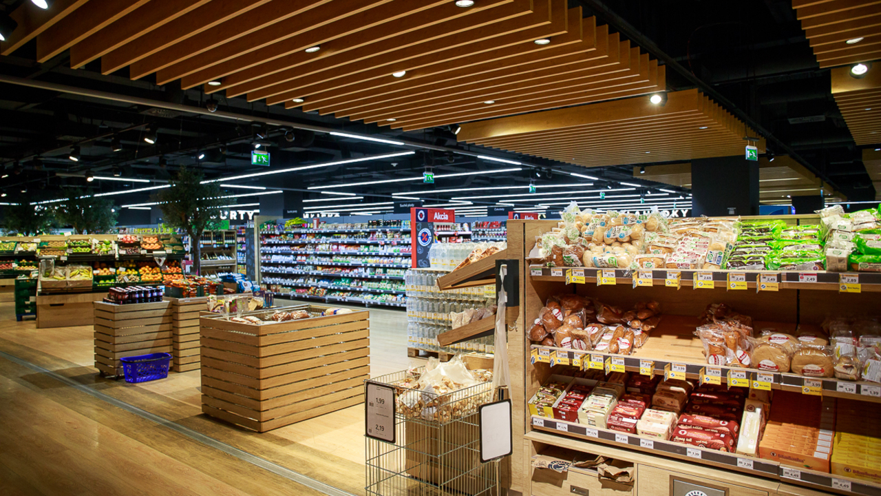 Nakupovanie potravín v obchode