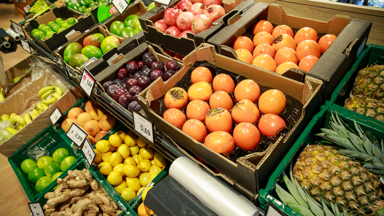 Nakupovanie potravín v obchode