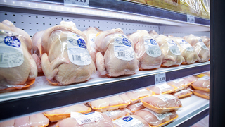 Ceny mäsa výrazne porastú. Koľko ho ročne spotrebuje priemerný Slovák?