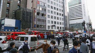 Pri požiari v japonskej Osake zomrelo najmenej 27 ľudí. Polícia incident vyšetruje