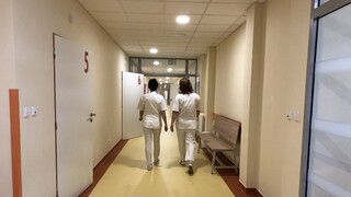 Výbor OSN kritizuje Slovensko za používanie klietkových postelí v sociálnych zariadeniach