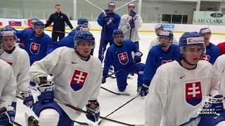 Slováci chcú prekvapiť na majstrovstvách sveta hokejistov do 20 rokov. Chceme ľuďom urobiť radosť, hovorí tréner