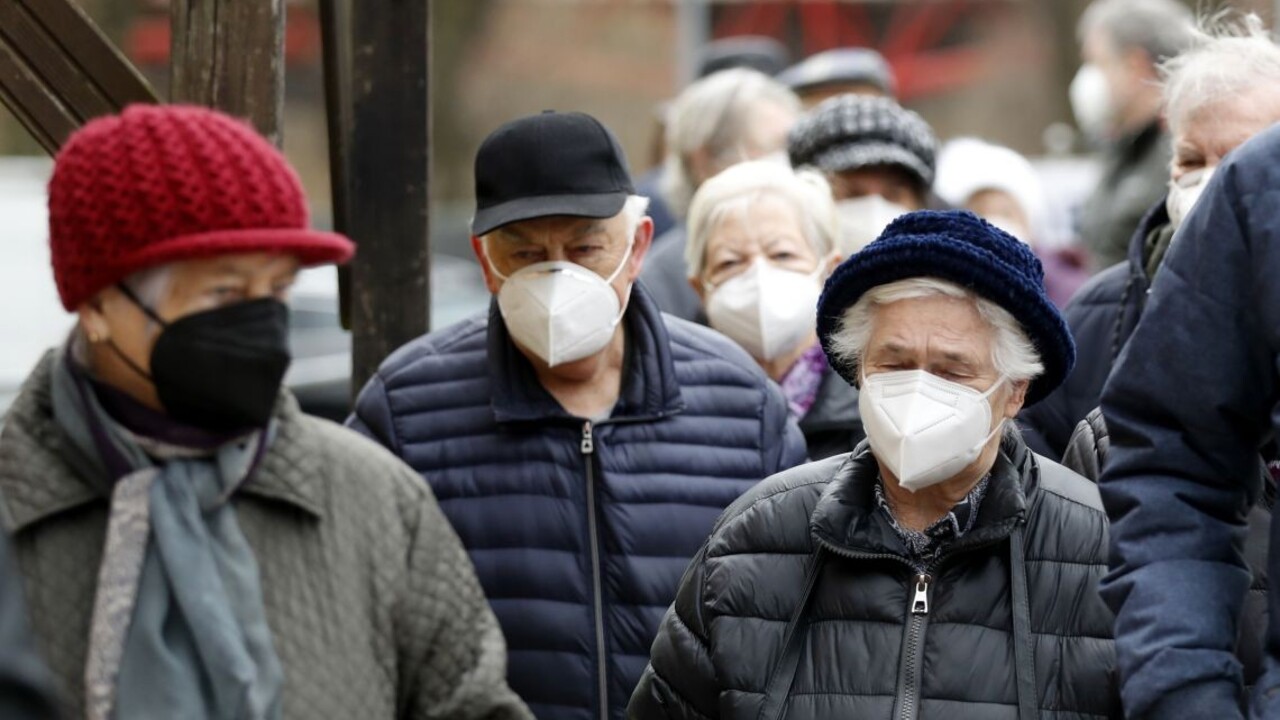 Zákaz návštev i testovanie. Omikron môže sprísniť podmienky v zariadeniach sociálnych služieb