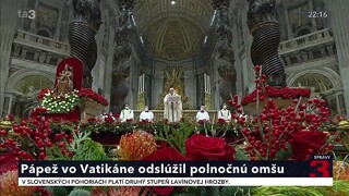 Pápež František odslúžil vianočnú polnočnú omšu v Bazilike svätého Petra