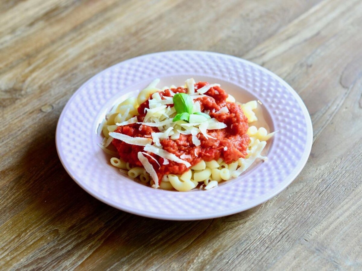 RECEPT: Dip z červenej papriky
