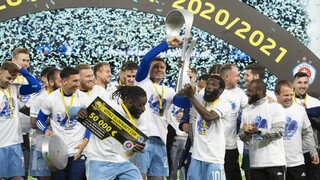 Čo priniesol rok 2021 v slovenskom futbale? Situáciu sťažila pandémia, kraľoval opäť Slovan