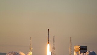 Iránu sa nepodarilo umiestniť tri výskumné družice na obežnú dráhu, zradila ich rýchlosť