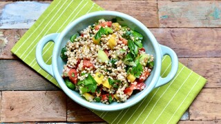 RECEPT: Pohánkový šalát ako príloha