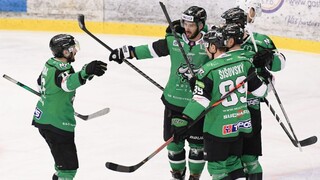 Nové Zámky opäť zaskočili Slovan, vedúci celok extraligy prehral s Býkmi