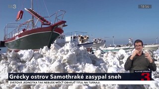 Počasie vyčíňalo aj v Grécku. Jeden z ostrovov sa ocitol pod bielou pokrývkou