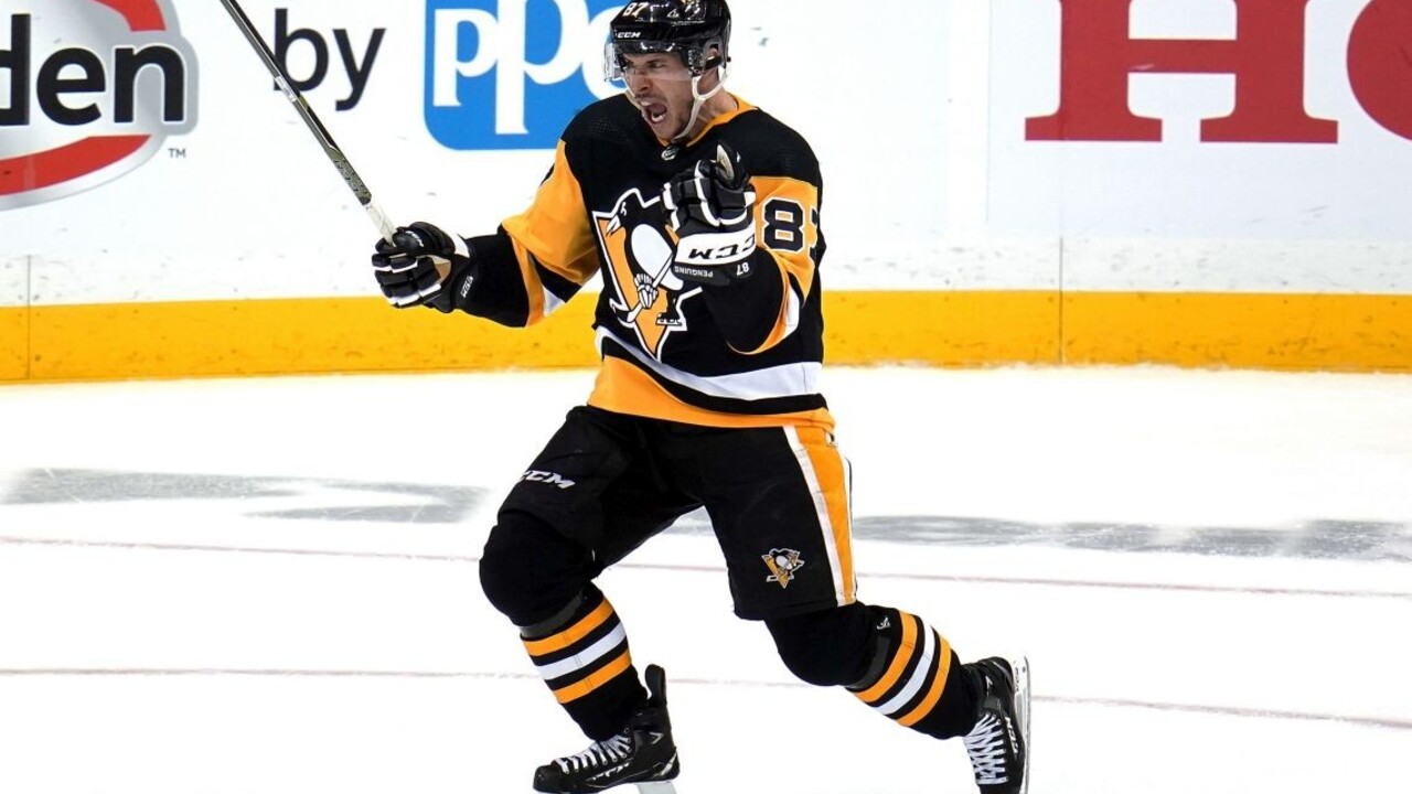 NHL: Columbus - Pittsburgh 2:5, Crosby strelil hetrik