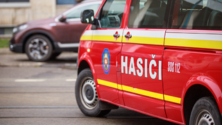V Bratislave horel autobus, požiar zlikvidovali hasiči