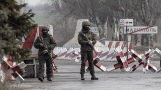 Ukrajinská armáda bojuje proti ruským jednotkám neďaleko Kyjeva