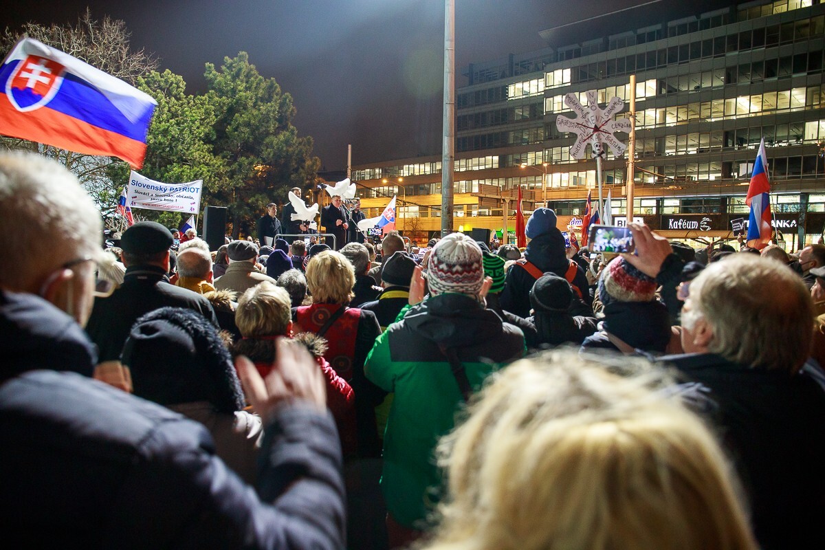 Protest proti obrannej dohode s USA