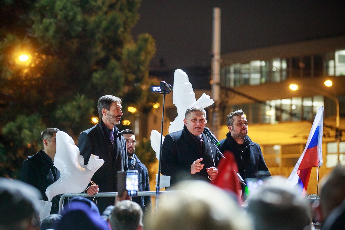 Protest proti obrannej dohode s USA