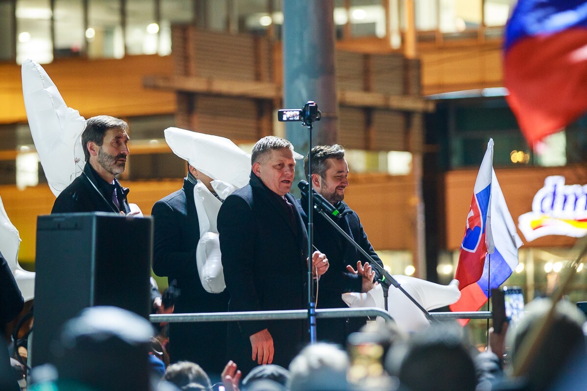 Protest proti obrannej dohode s USA