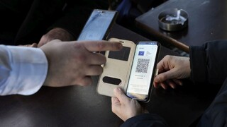 Cestujete do Švajčiarska? Po novom na vstup do krajiny potrebujú test iba nezaočkovaní