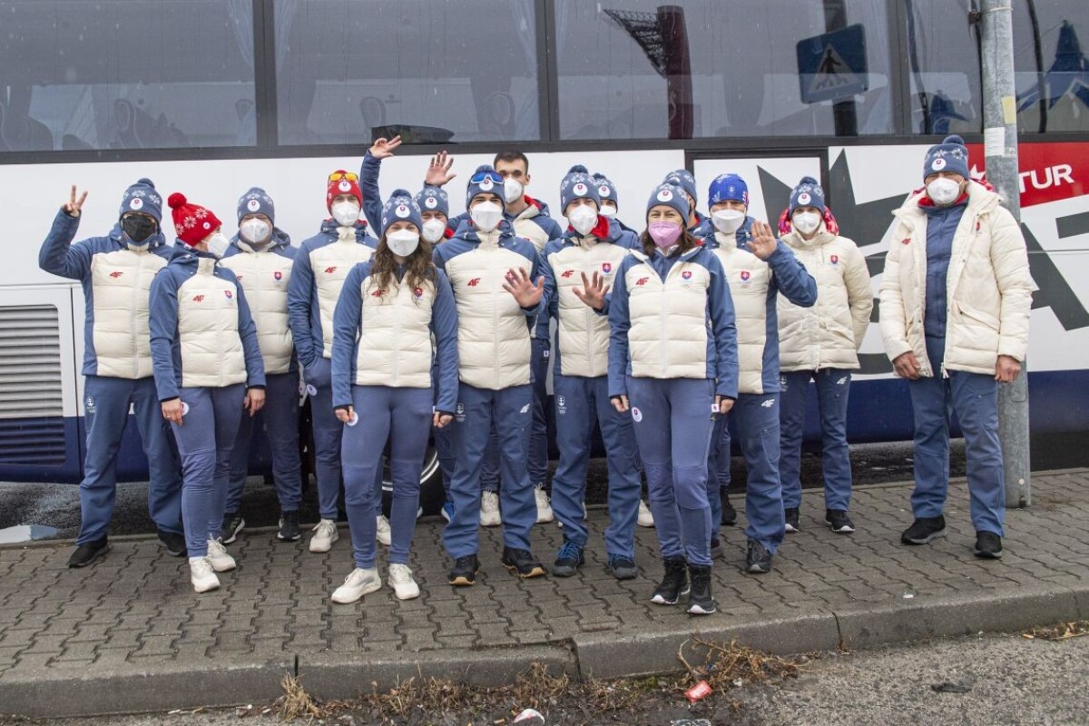 Odchod druhej časti členov slovenskej výpravy na ZOH 2022 v Pekingu.