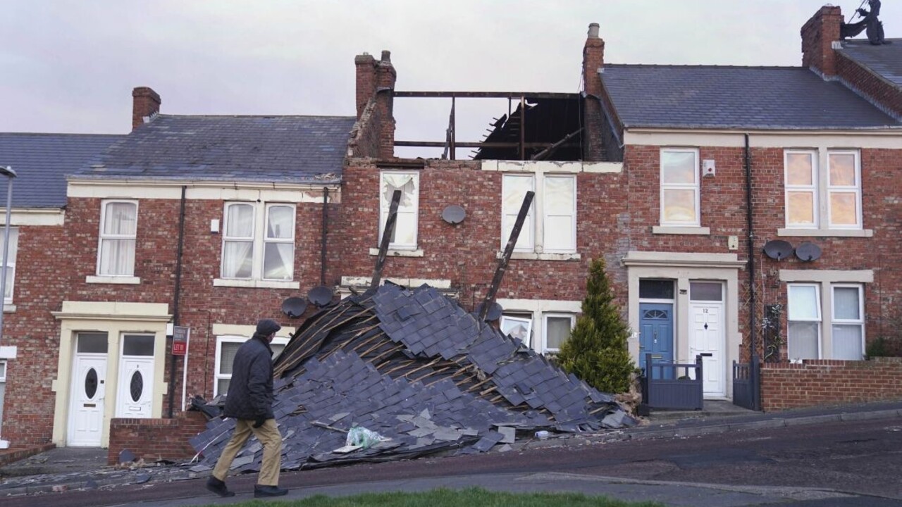 Severnú Európu zasiahla veterná smršť Malik. Vyžiadala si najmenej štyri obete na životoch