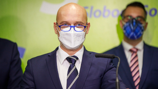 Ministerstvo školstva pomôže pri začleňovaní ukrajinských žiakov, avizoval Gröhling