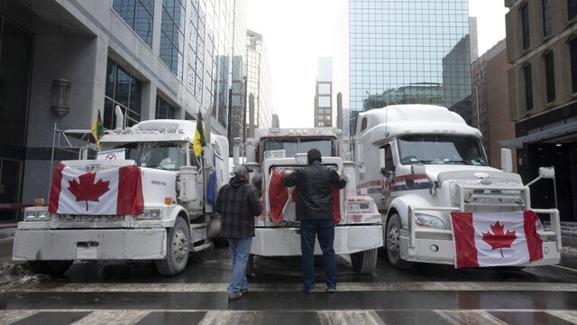 Kanadský premiér žiada ukončenie protestov, občanom prisľúbil vládnu pomoc