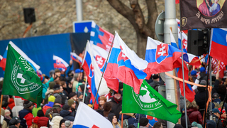 Ľudia v Bratislave opäť vyjdú do ulíc, protesty si vyžiadajú dopravné obmedzenia