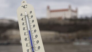 Slovensko má za sebou netradične teplú stredu. V niektorých miestach bolo dokonca 15 stupňov