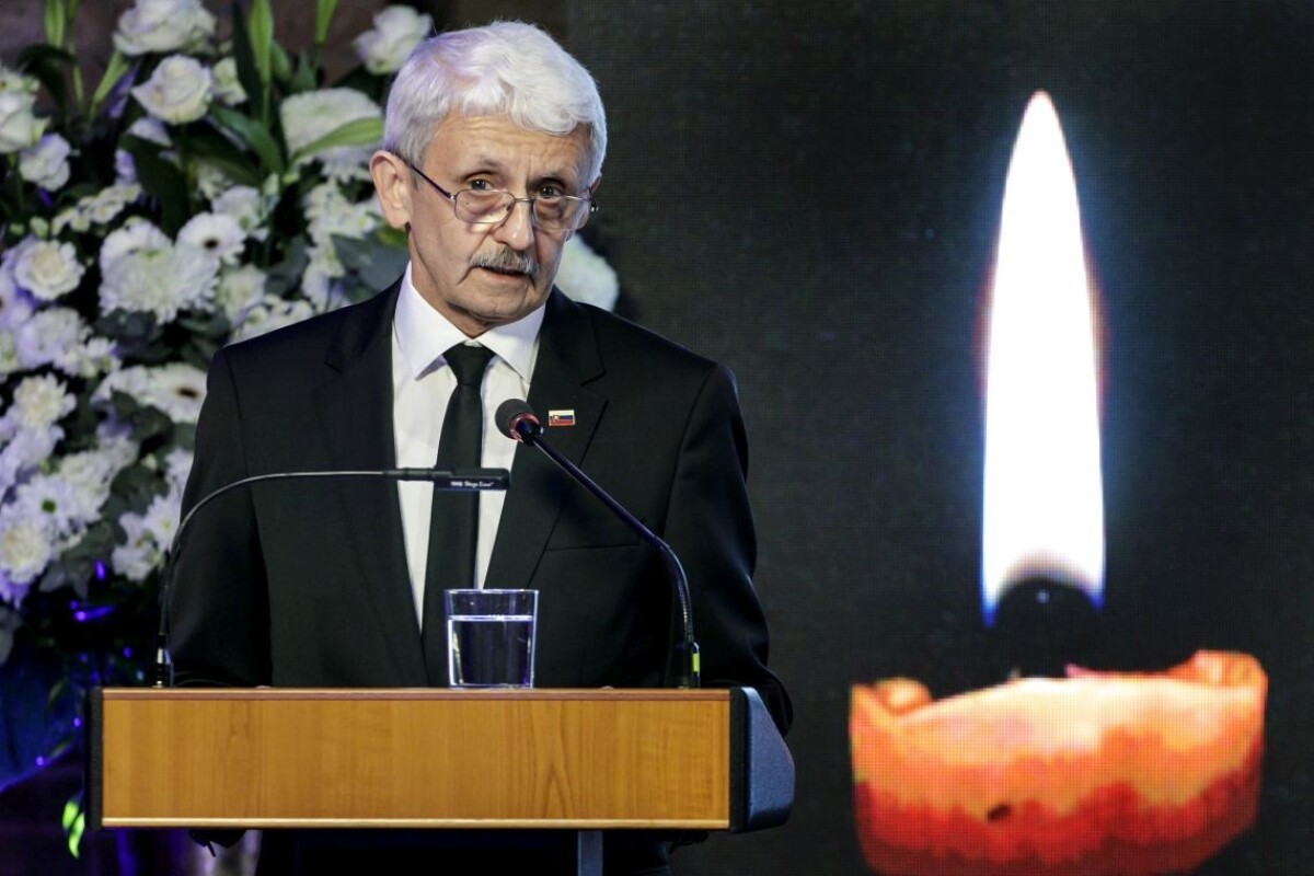 Na snímke bývalý predseda vlády SR Mikuláš Dzurinda počas spomienkového podujatia na počesť bývalého ministra zahraničných vecí SR Eduarda Kukana.
