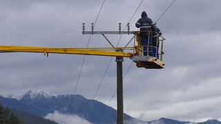 V hre je veľa. Elektrina pre domácnosti môže byť drahšia, myslí si Potočár z Energieportál