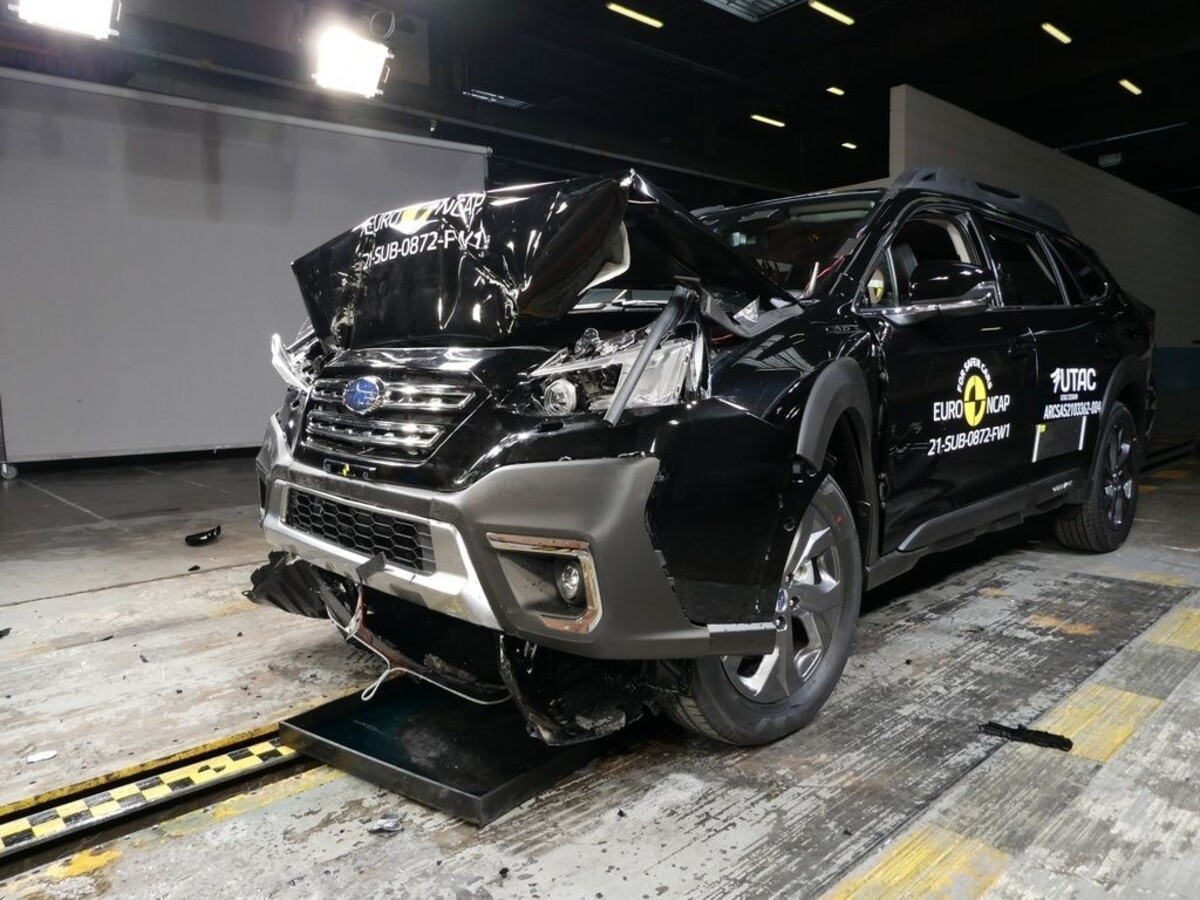 Subaru Outback ukážkovo zvládlo nárazové testy